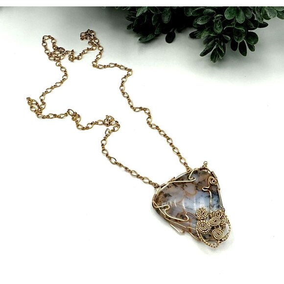 Handcrafted Wire-Wrapped Agate Pendant Necklace With Gold-Tone Chain - Picture 2 of 5